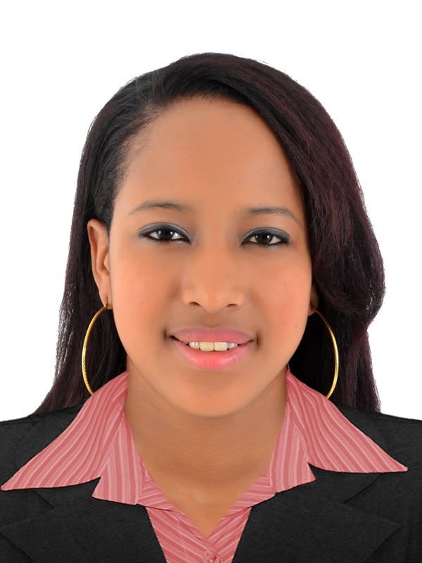 SINTHYA CAPURRO // BUENAVENTURA